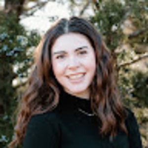 Meet your Posher, Ella